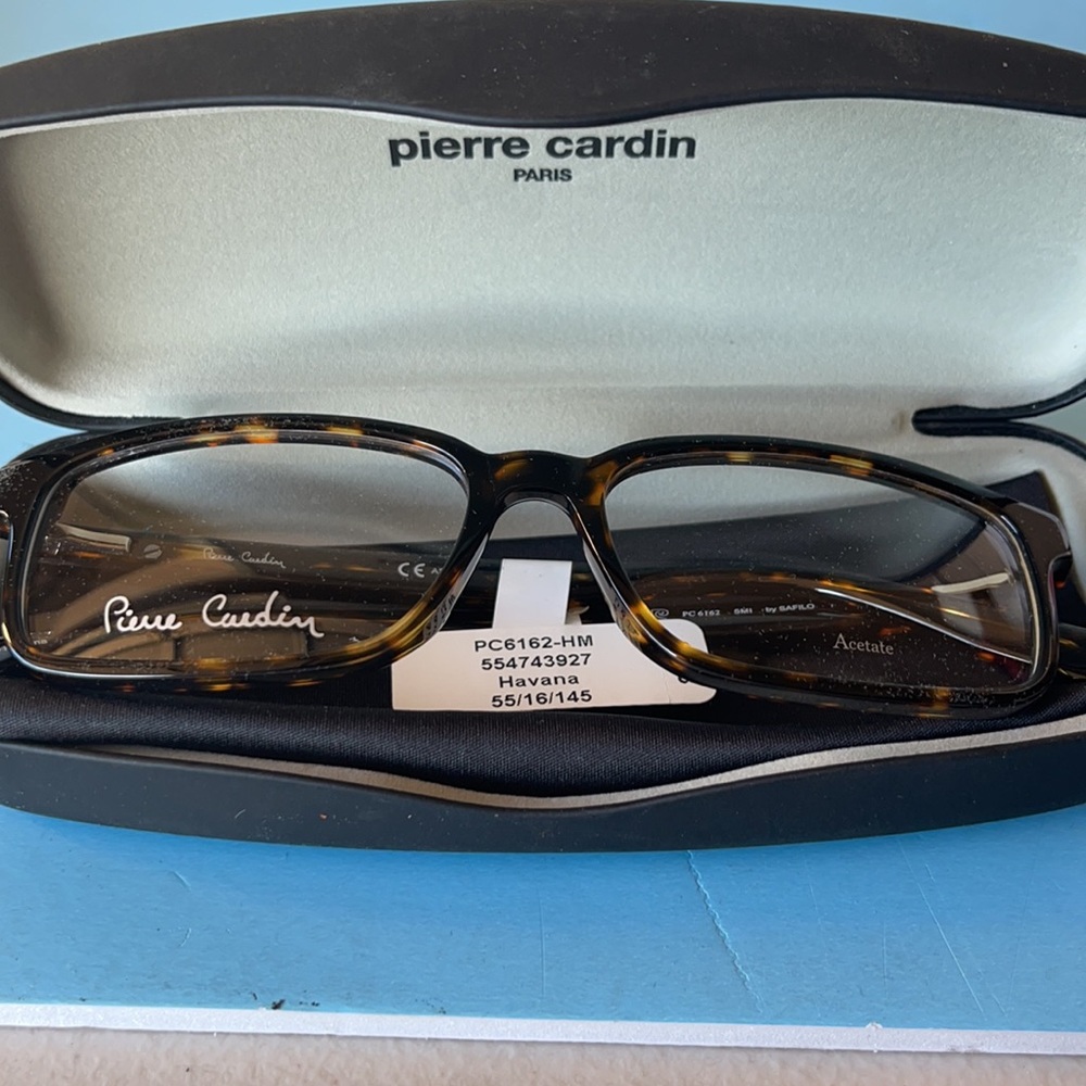 Pierre Cardin frames - Picture 2 of 4